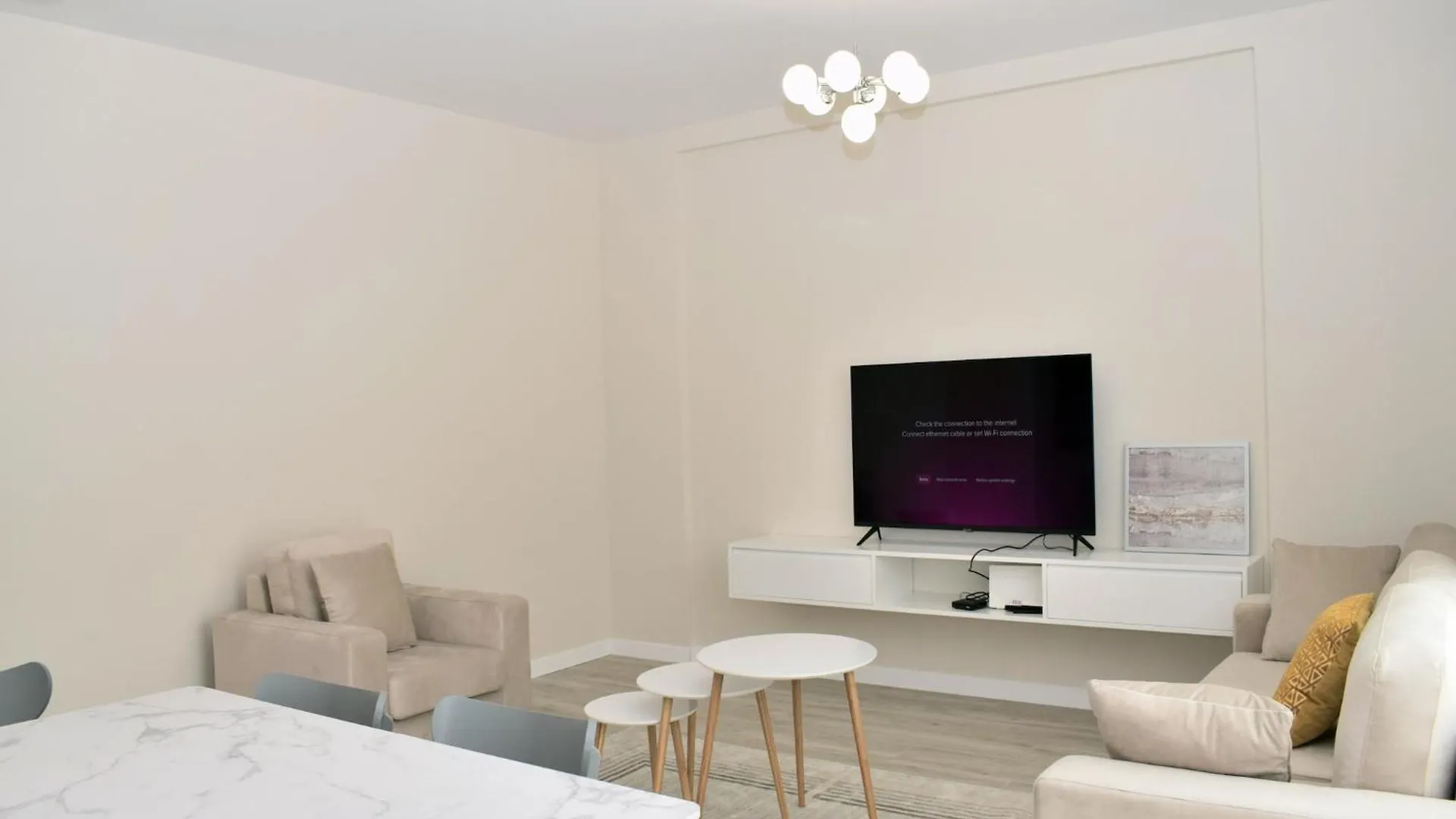 Beach Apartment For Seven Guests Plazhi San Pietro